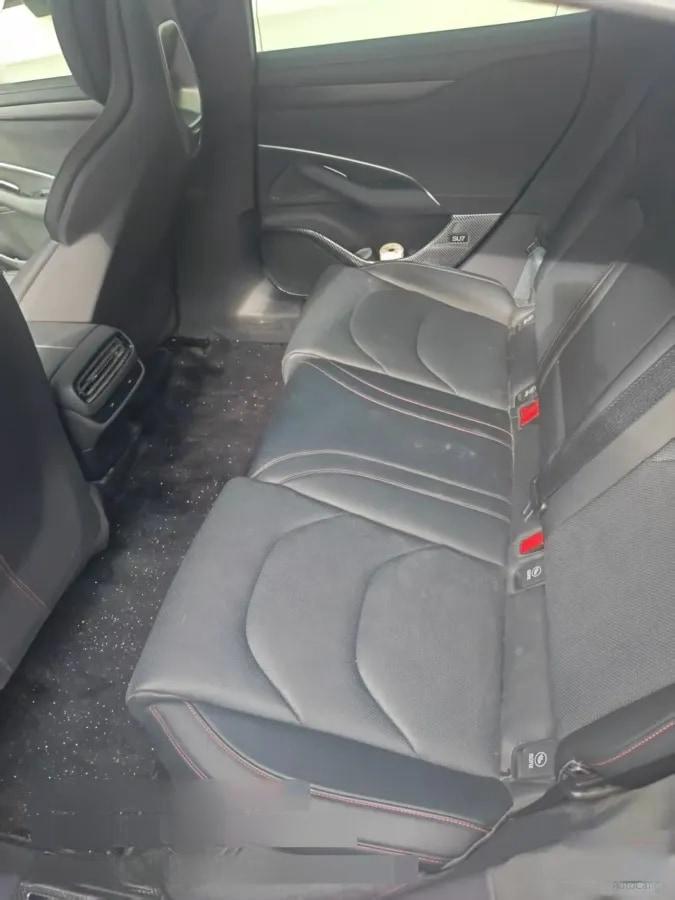 2024 Xiaomi SU7 BEV 94.3KWH image 6
