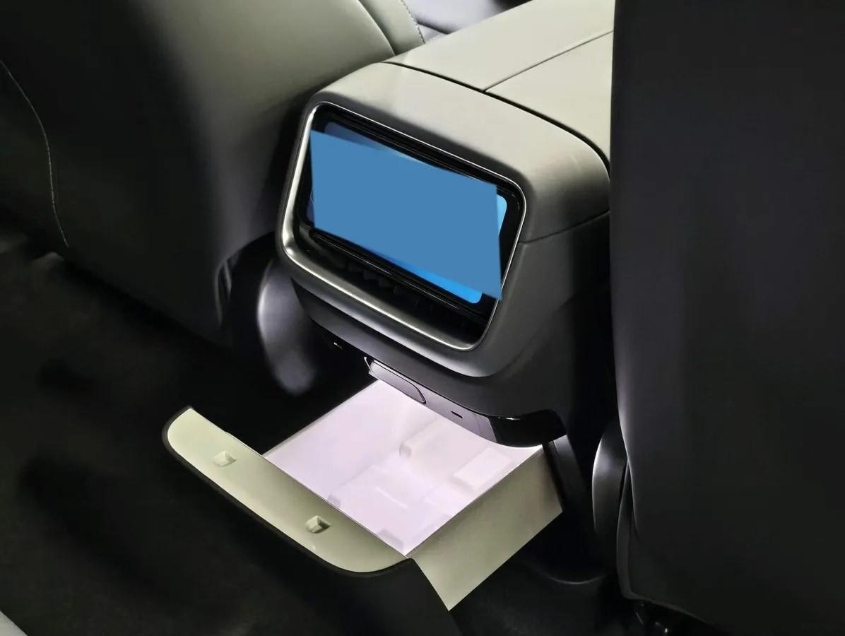 2025 Xiaomi YU7 BEV 96.3KWH image 6