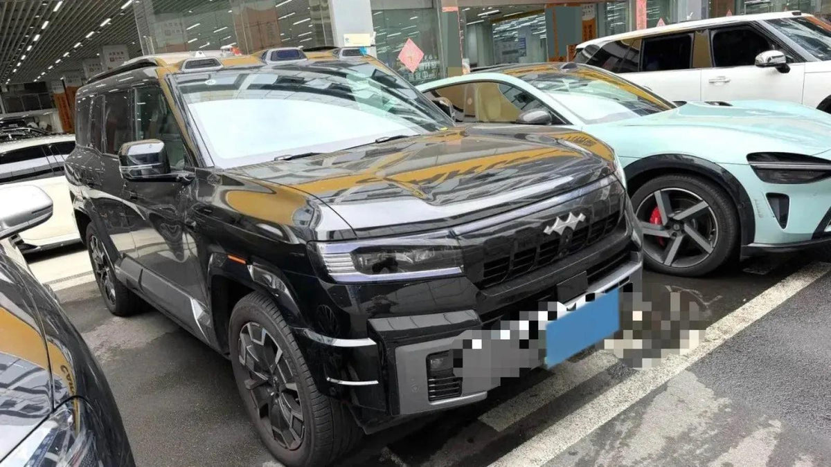 2025 Fang Cheng Bao Bao 8 2.0T 245HP L4 E-CVT PHEV 36.8KWH image 6