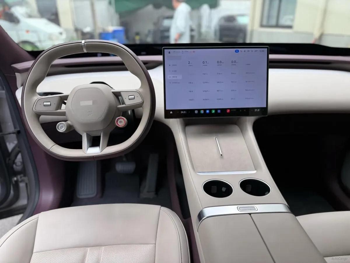 2025 Xiaomi YU7 BEV 96.3KWH image 6