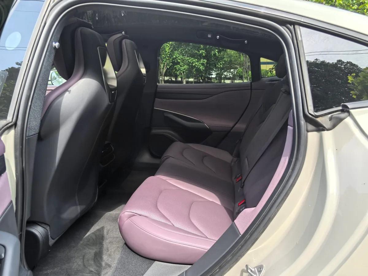 2024 Xiaomi SU7 BEV 94.3KWH image 6