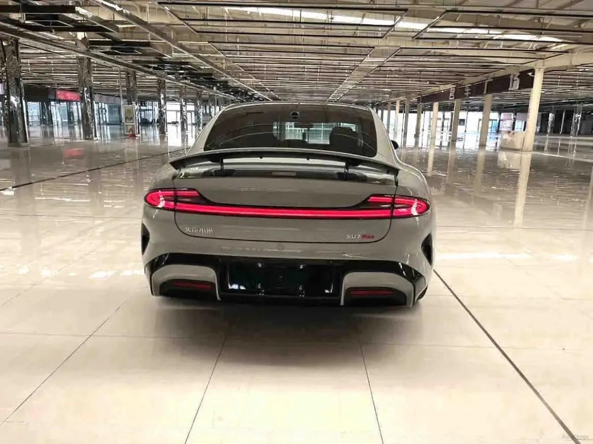 2024 Xiaomi SU7 BEV 101KWH 800km image 6