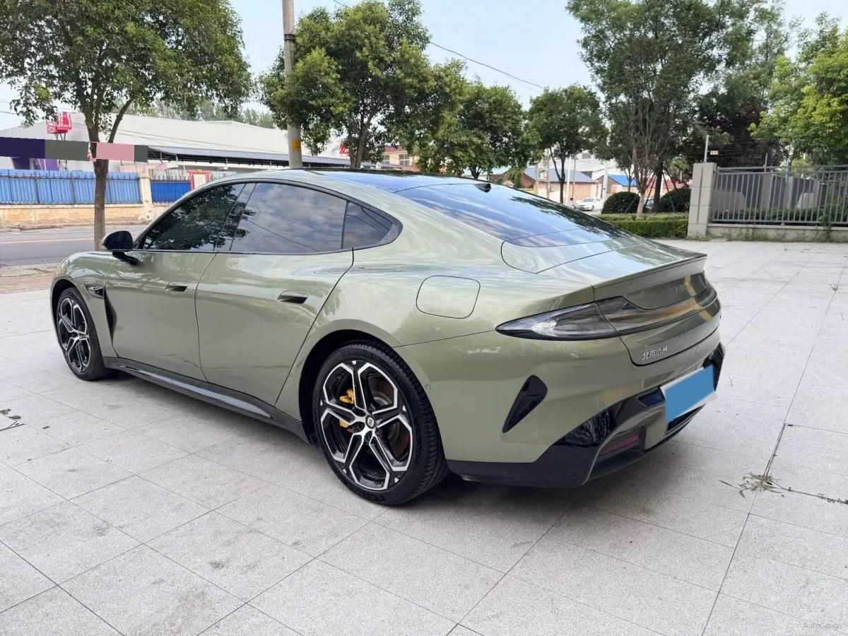 2024 Xiaomi SU7 BEV 73.6KWH image 6