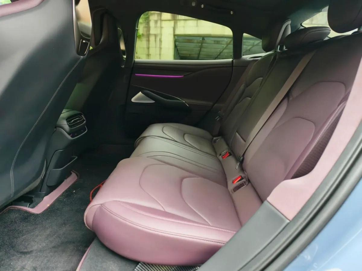 2024 Xiaomi SU7 BEV 73.6KWH 700km image 6