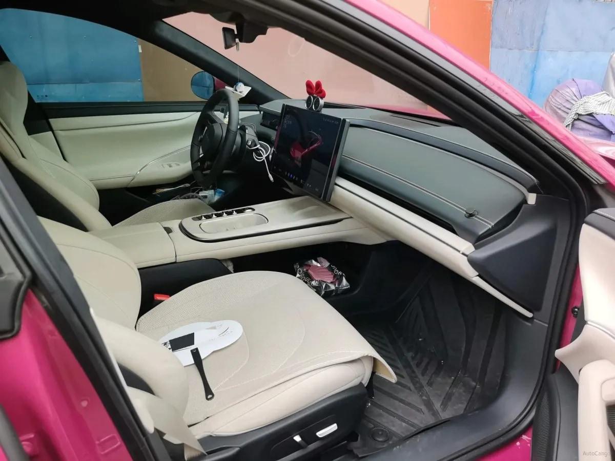 2024 Xiaomi SU7 BEV 101KWH image 6