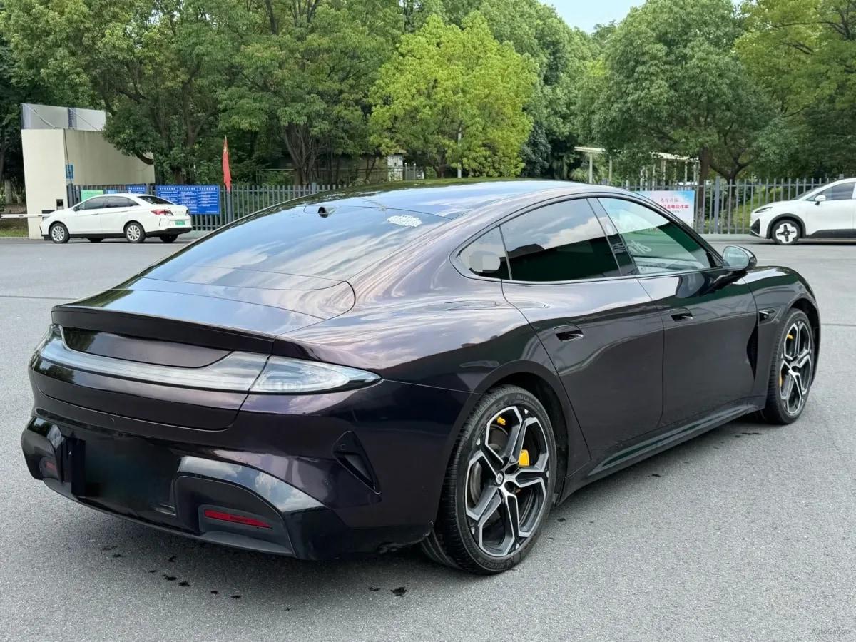 2024 Xiaomi SU7 BEV 73.6KWH image 6