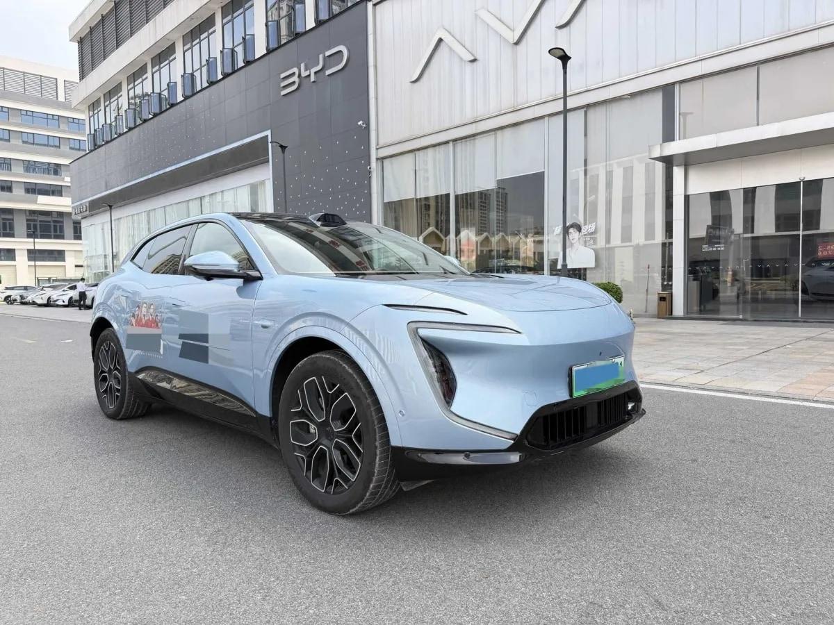 2024 Avatr 07 BEV 82.16KWH 610km image 6