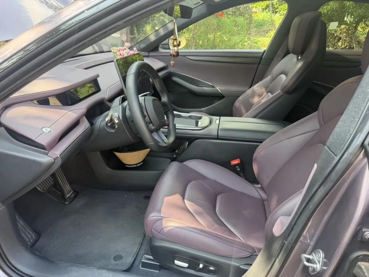 2024 Xiaomi SU7 BEV 94.3KWH 830km image 6