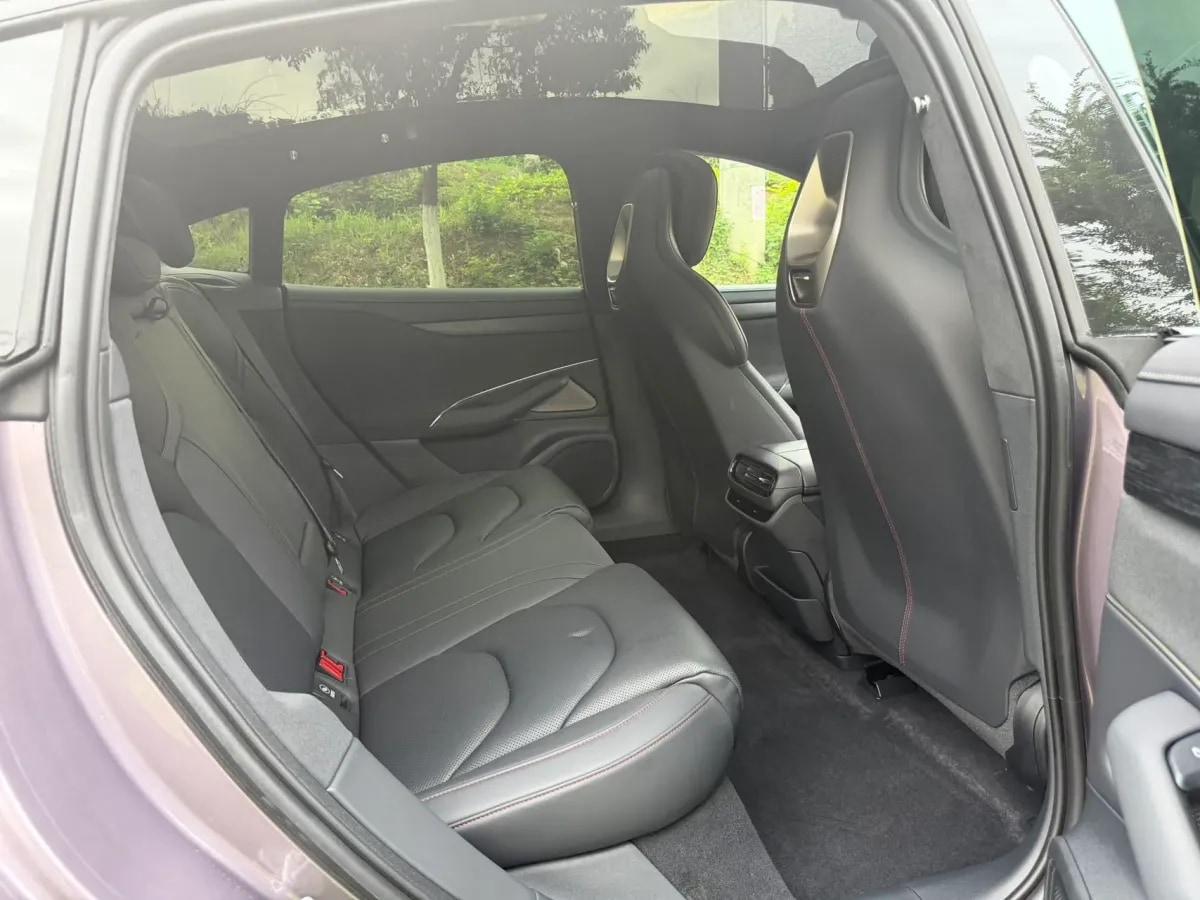 2024 Xiaomi SU7 BEV 101KWH 800km image 6