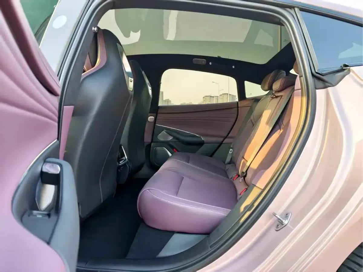2026 Xiaomi SU7 BEV 96.3KWH 902km image 6