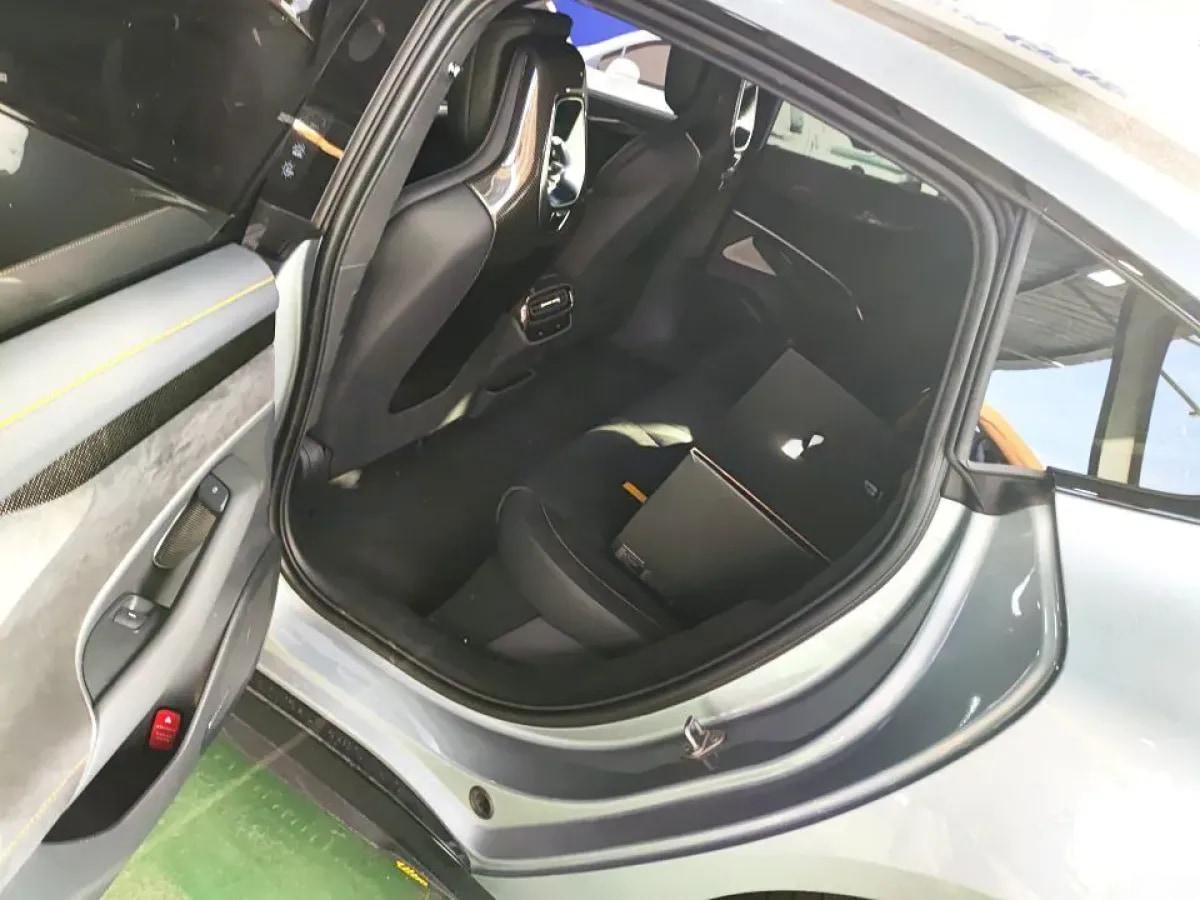 2025 Xiaomi SU7 Ultra BEV 93.7KWH 630km image 6