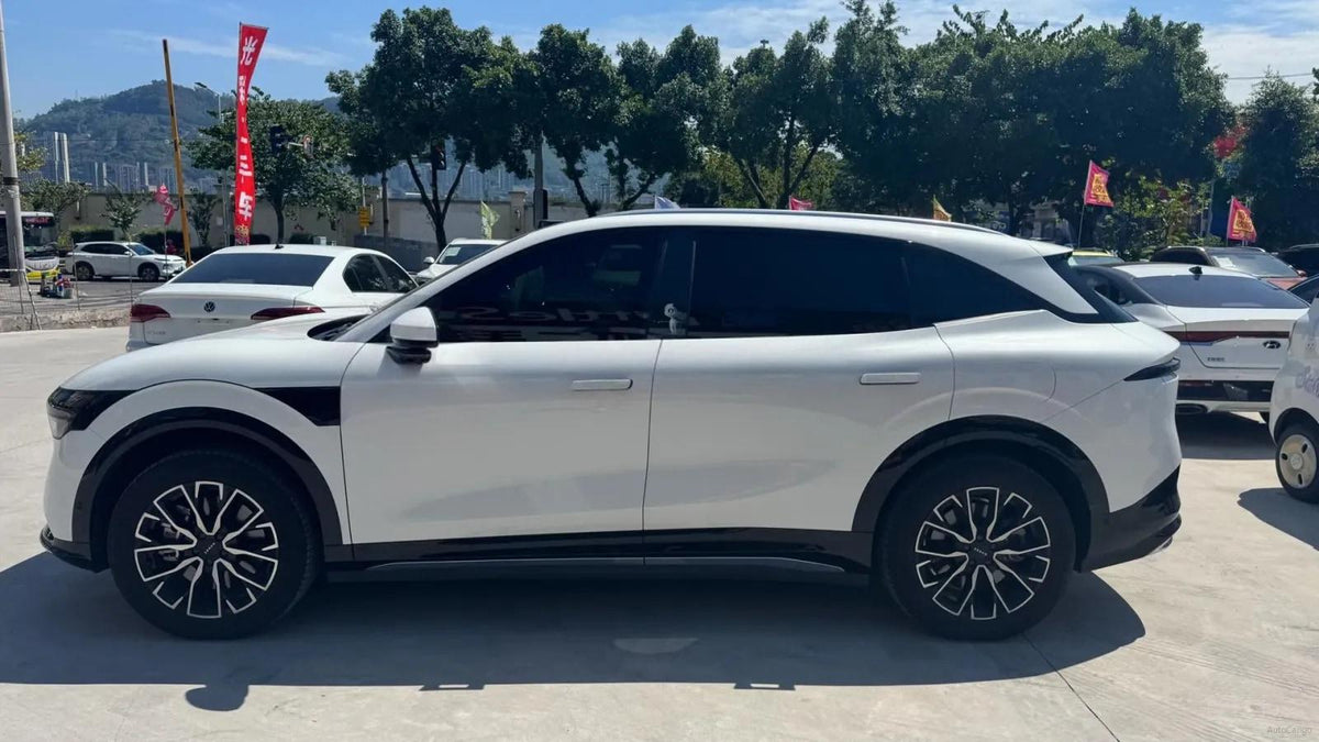 2025 Zeekr 7X BEV 100KWH 705km image 6