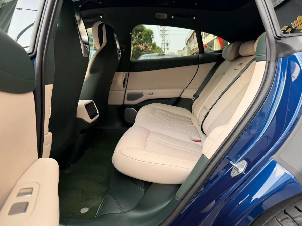 2025 Xiaomi YU7 BEV 101.7KWH 760km image 6