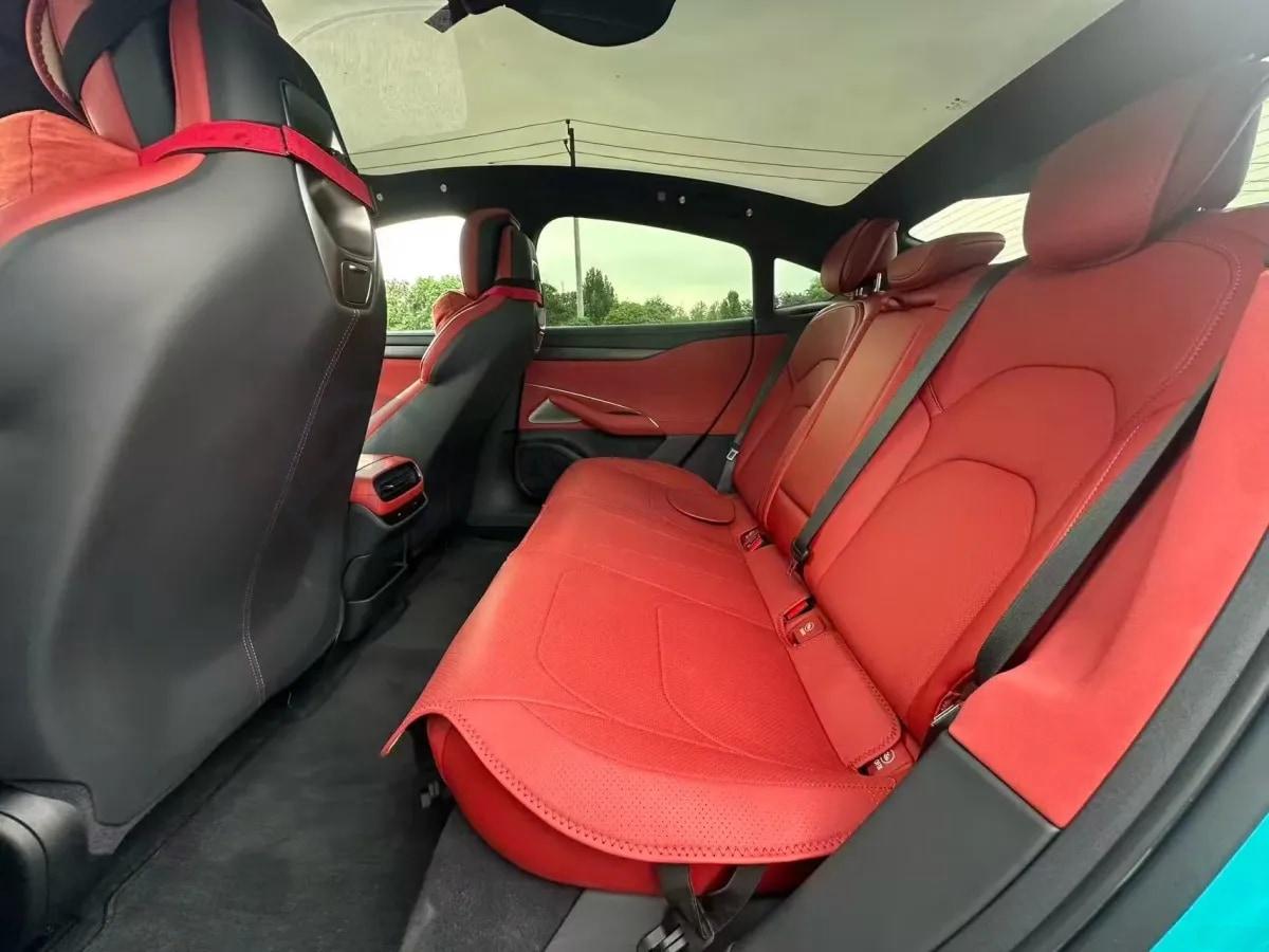 2024 Xiaomi SU7 BEV 73.6KWH 700km image 6