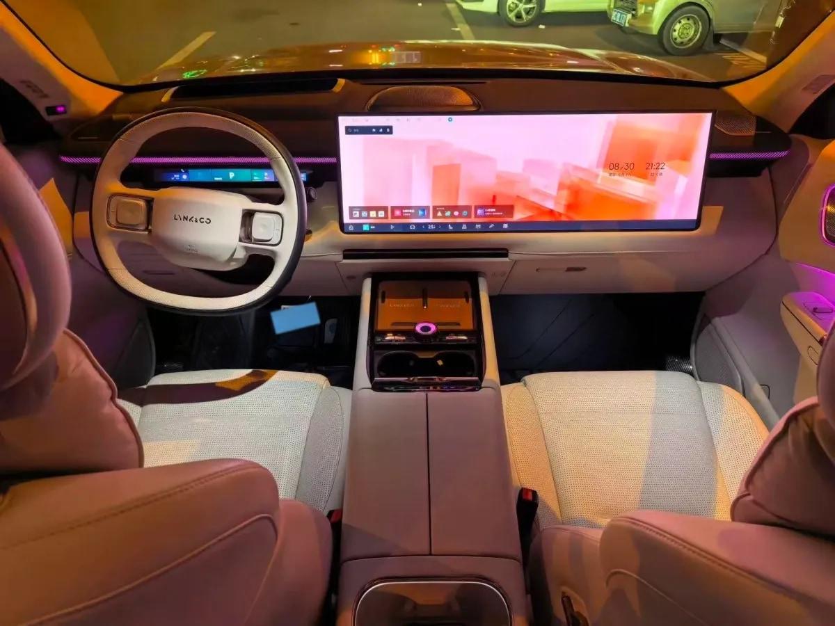 2025 LYNK&CO 900 1.5T 190HP L4 3DHT PHEV 44.85KWH 220km image 6