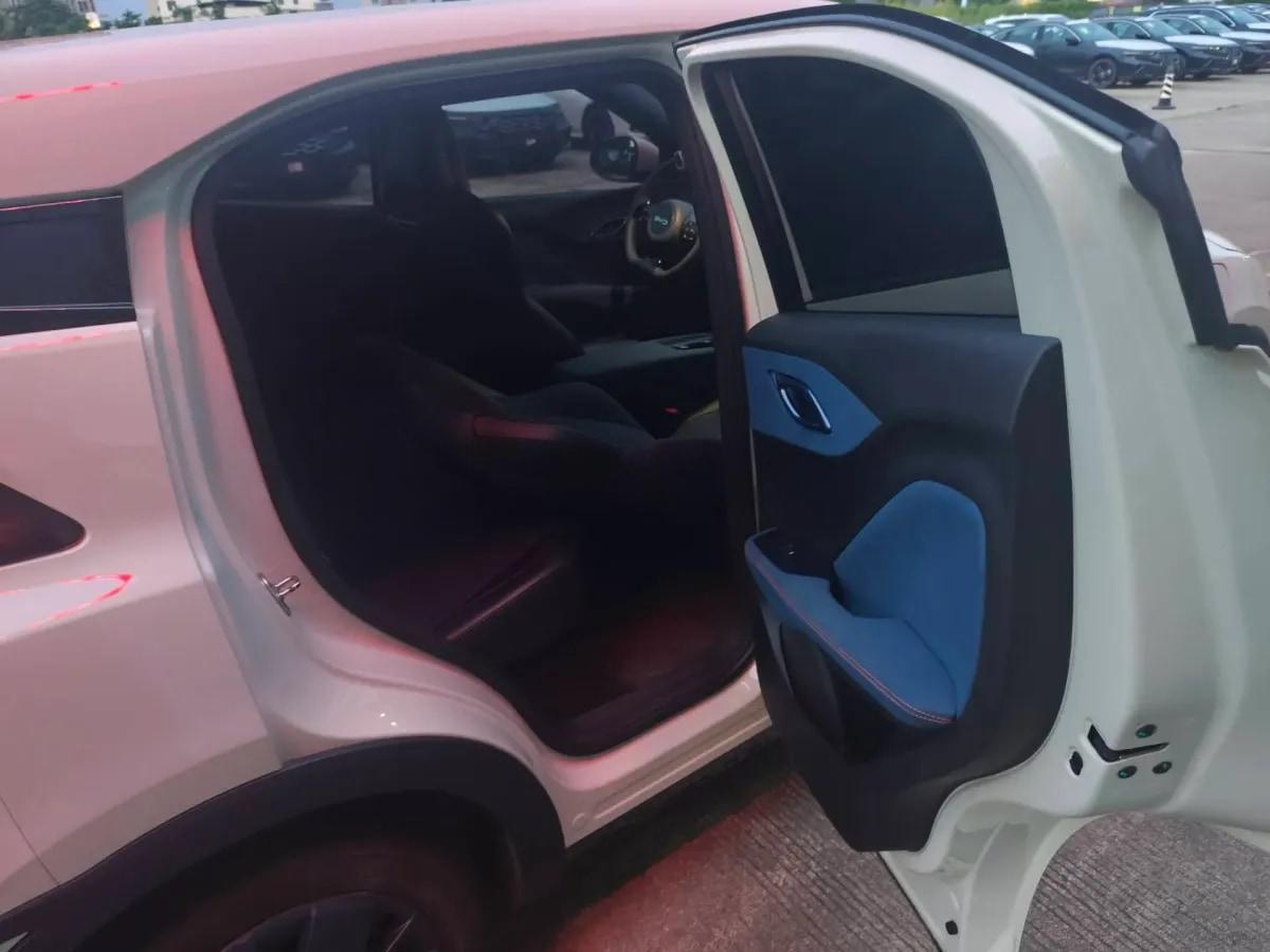 2025 BYD Seagull BEV 30.08KWH 305km image 6