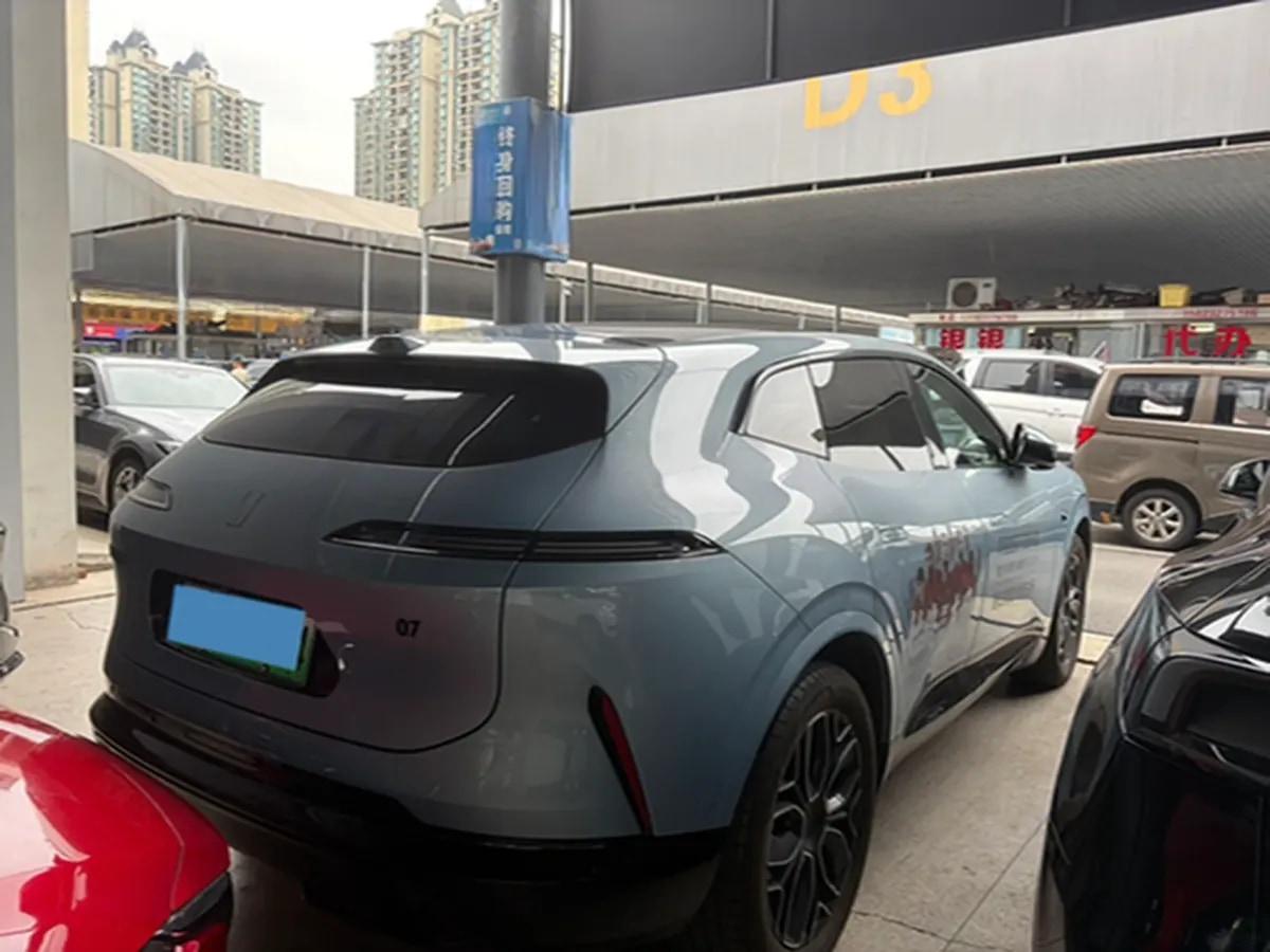 2026 Avatr 07 BEV 82.16KWH 610km image 6