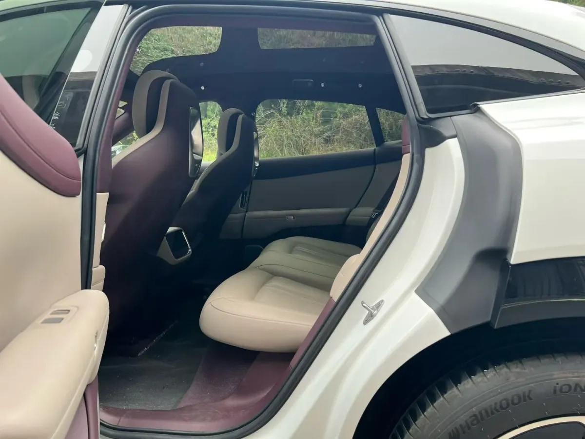 2025 Xiaomi YU7 BEV 96.3KWH 835km image 6