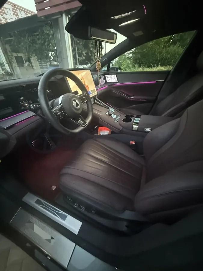 2024 Denza DenzaZ9GT 2.0T 207HP L4 E-CVT PHEV 38.5KWH 201km image 6