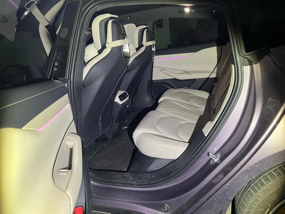 2024 Xiaomi SU7 BEV 94.3KWH 830km image 6
