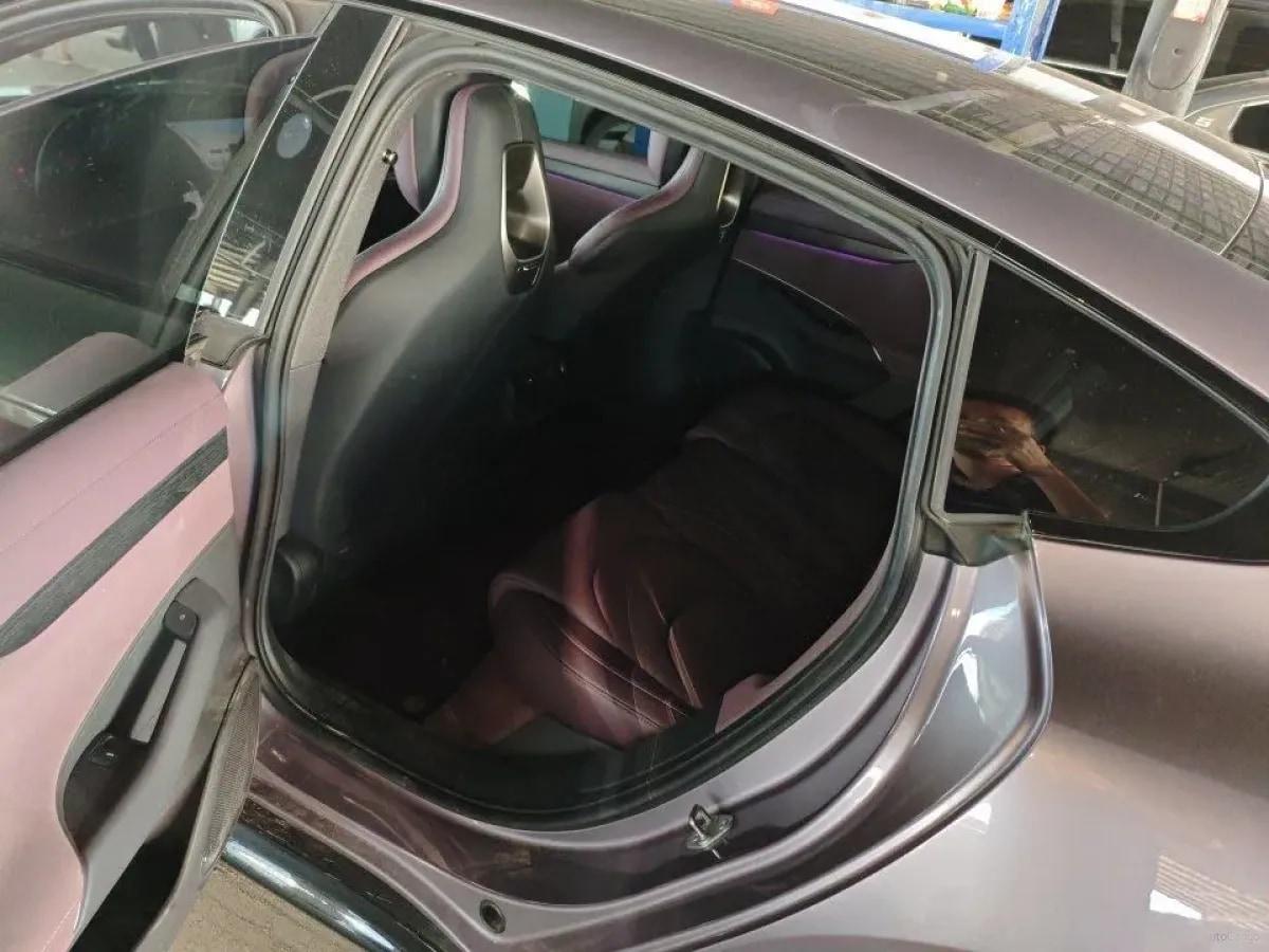 2024 Xiaomi SU7 BEV 73.6KWH image 6