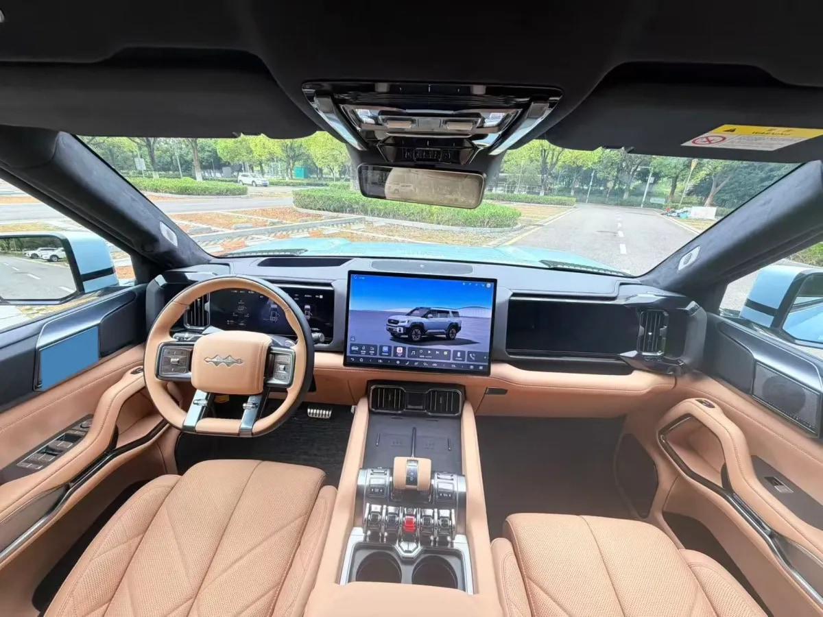 2025 Fang Cheng Bao Bao 8 2.0T 245HP L4 E-CVT PHEV 36.8KWH image 6