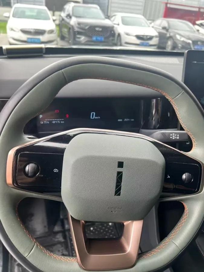 2024 iCAR iCAR 03 BEV 65.69KWH image 6