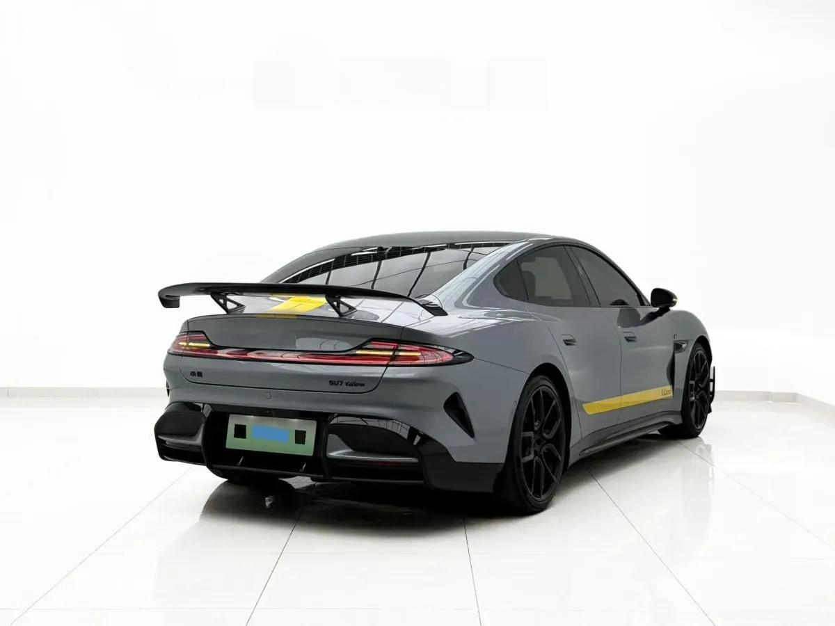 2025 Xiaomi SU7 Ultra BEV 93.7KWH 630km image 6