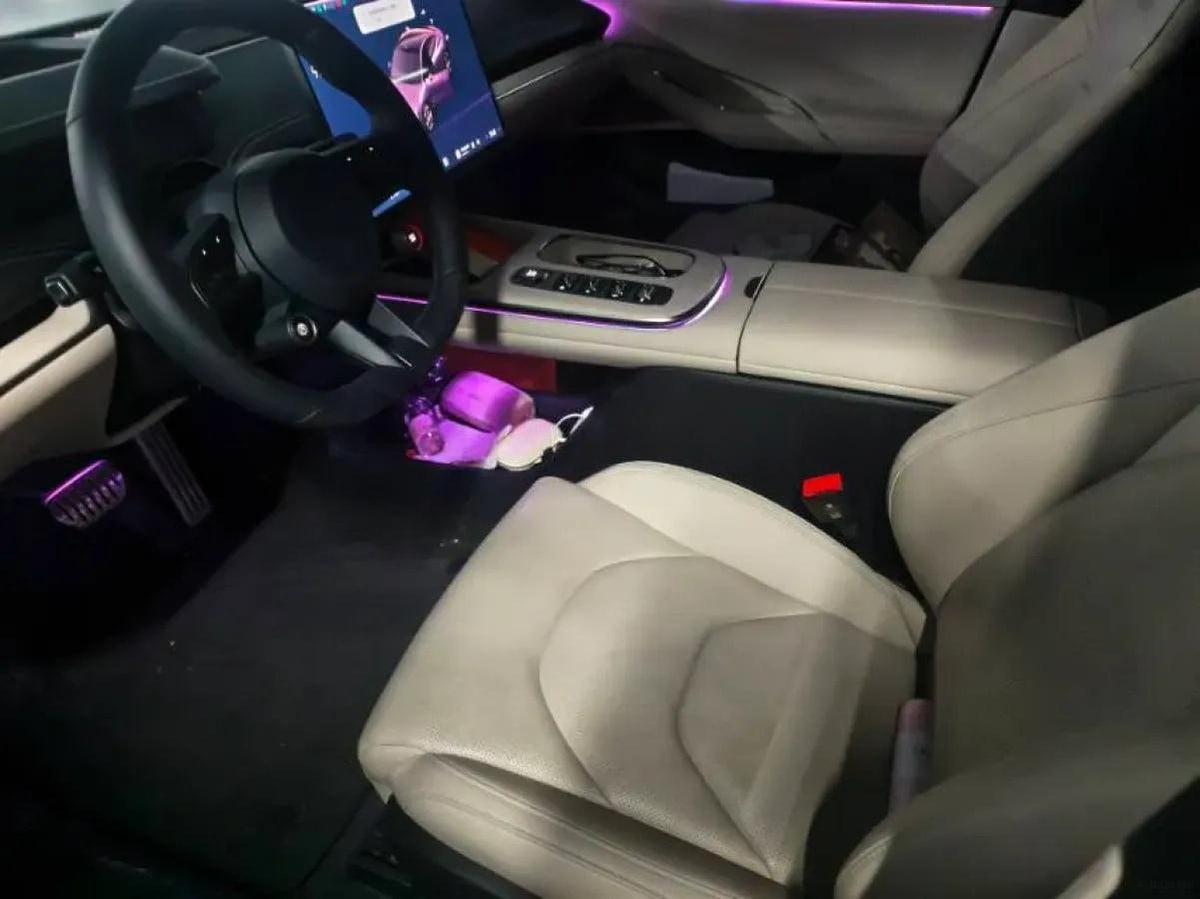 2024 Xiaomi SU7 BEV 101KWH 800km image 6