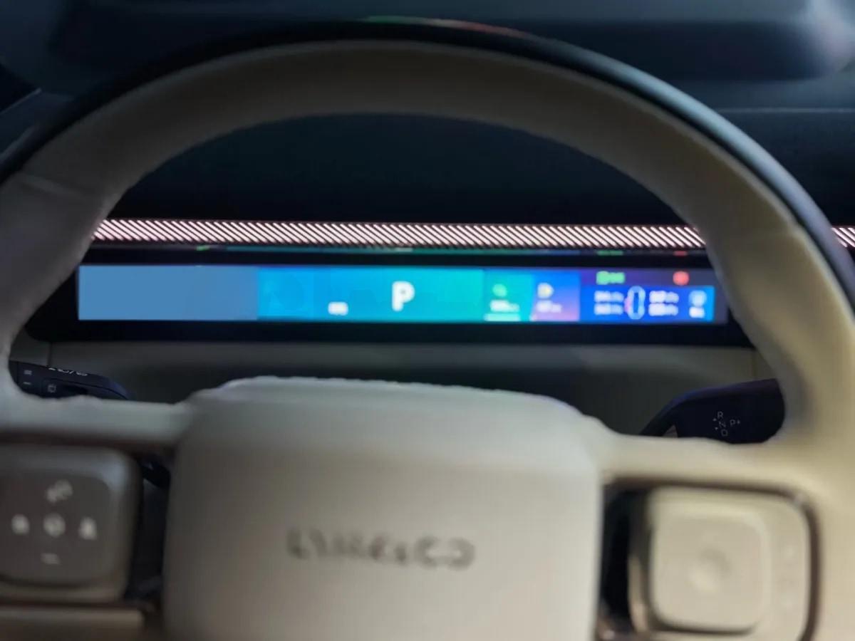 2025 LYNK&CO 900 2.0T 254HP L4 3DHT PHEV image 6