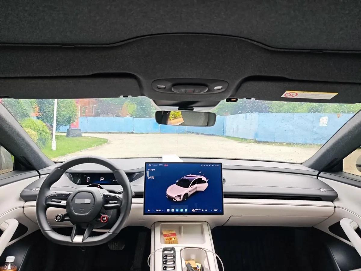 2024 Xiaomi SU7 BEV 94.3KWH image 6