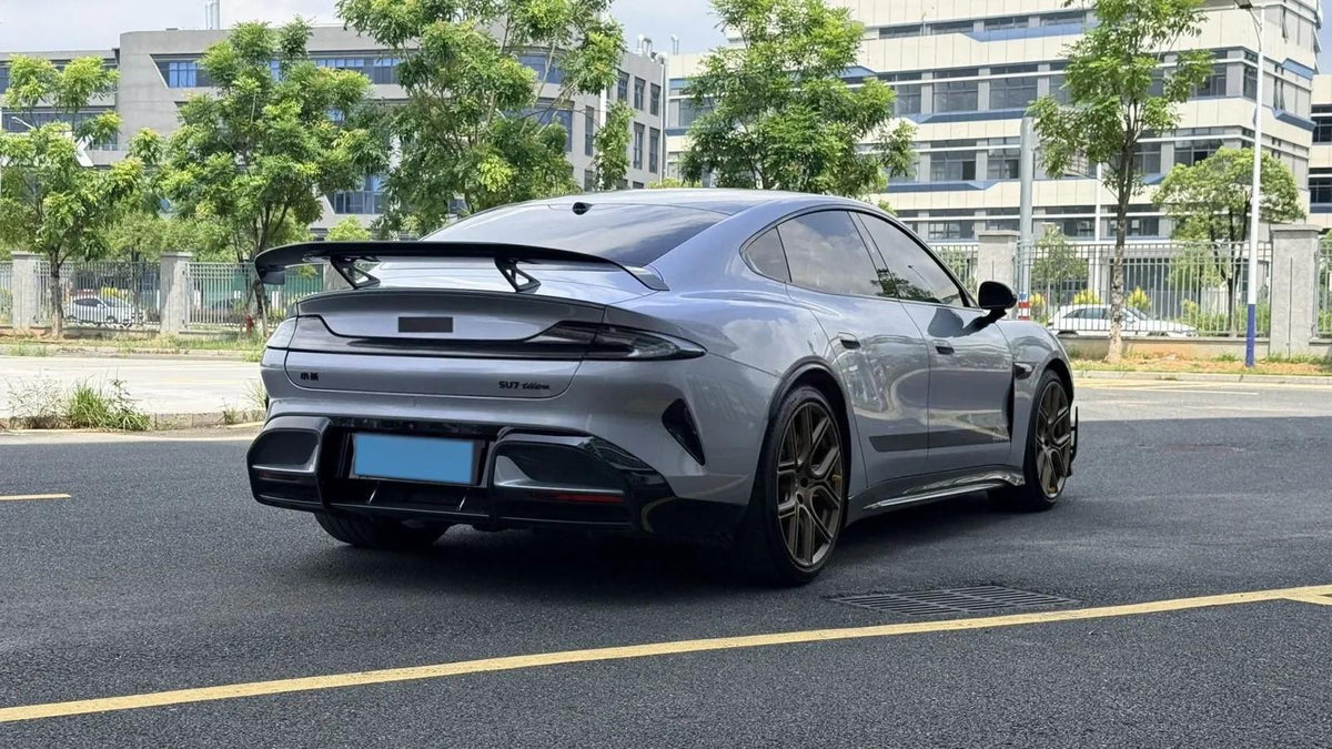 2025 Xiaomi SU7 Ultra BEV 93.7KWH 630km image 6