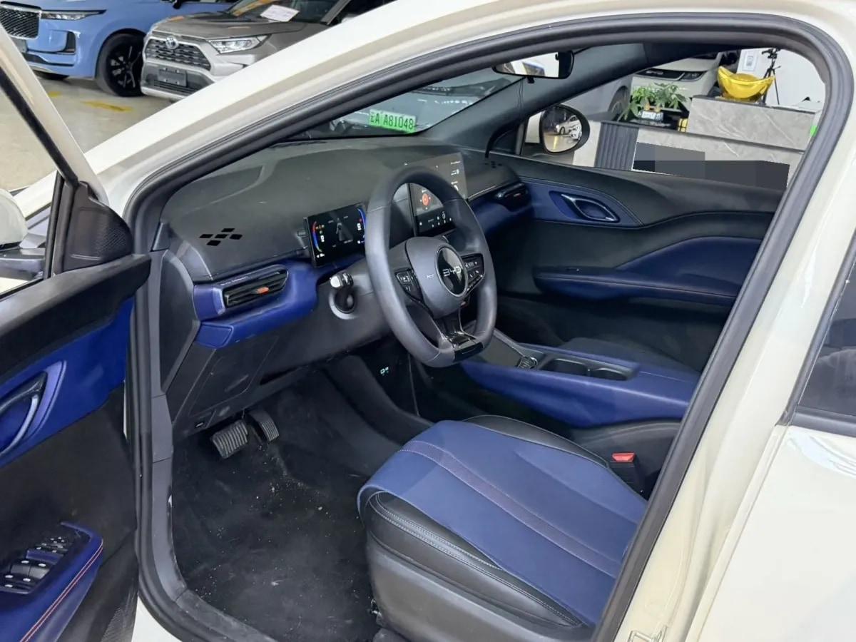 2025 BYD Seagull BEV 30.08KWH 305km image 6