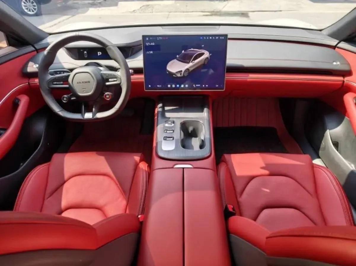2024 Xiaomi SU7 BEV 73.6KWH image 6