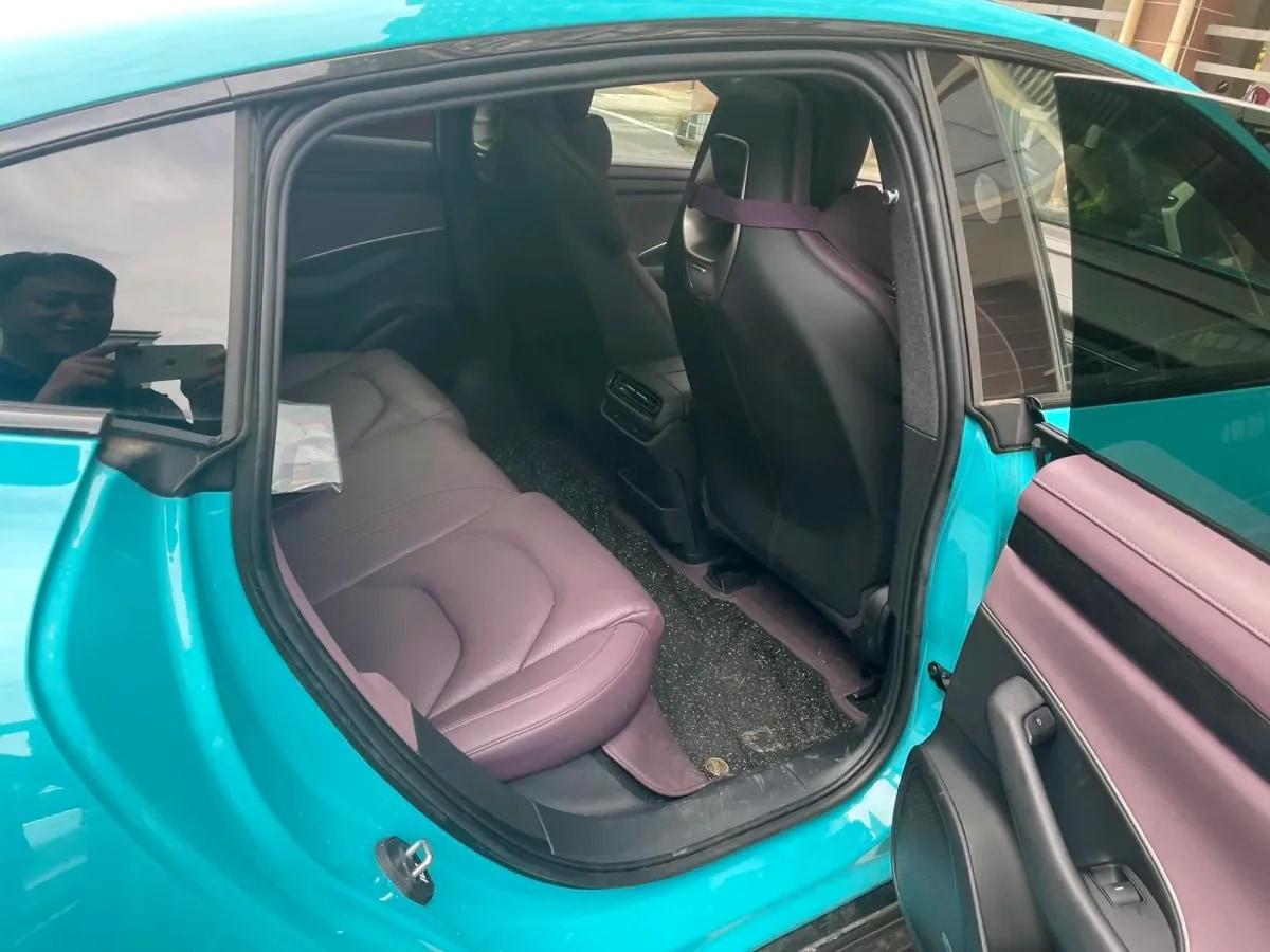 2024 Xiaomi SU7 BEV 73.6KWH image 6