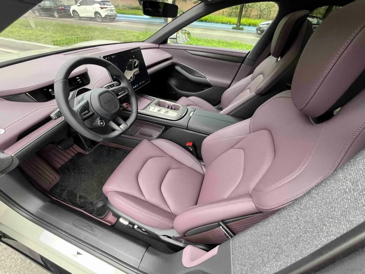 2024 Xiaomi SU7 BEV 73.6KWH 700km image 6