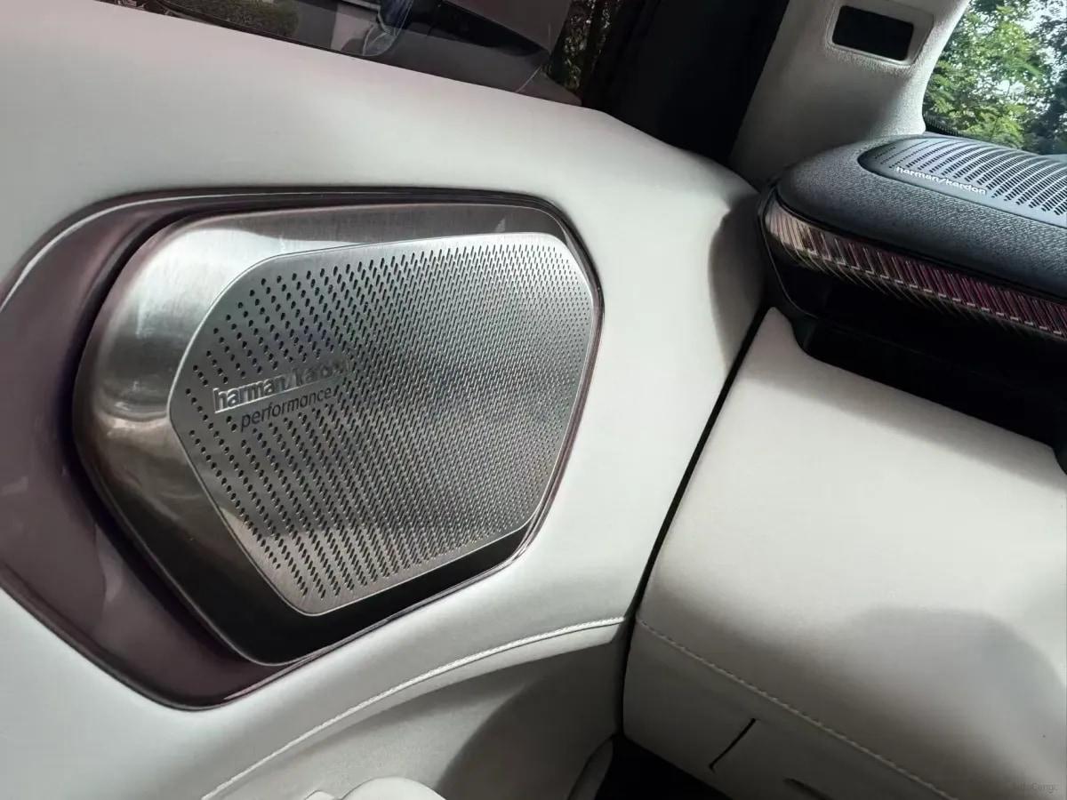 2025 LYNK&CO 900 1.5T 190HP L4 3DHT PHEV 44.85KWH 220km image 6