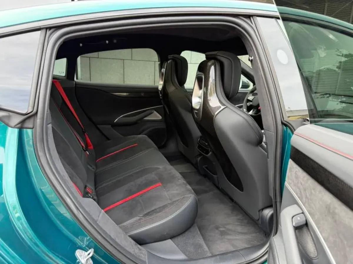 2025 Xiaomi SU7 Ultra BEV 93.7KWH image 6