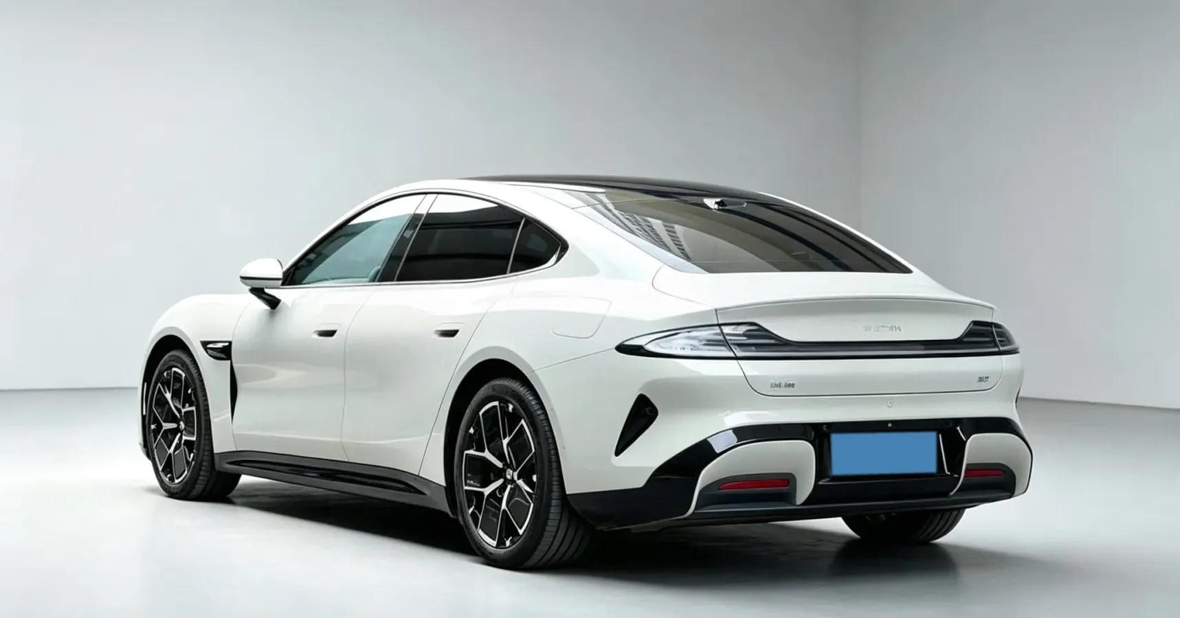2024 Xiaomi SU7 BEV 94.3KWH image 6