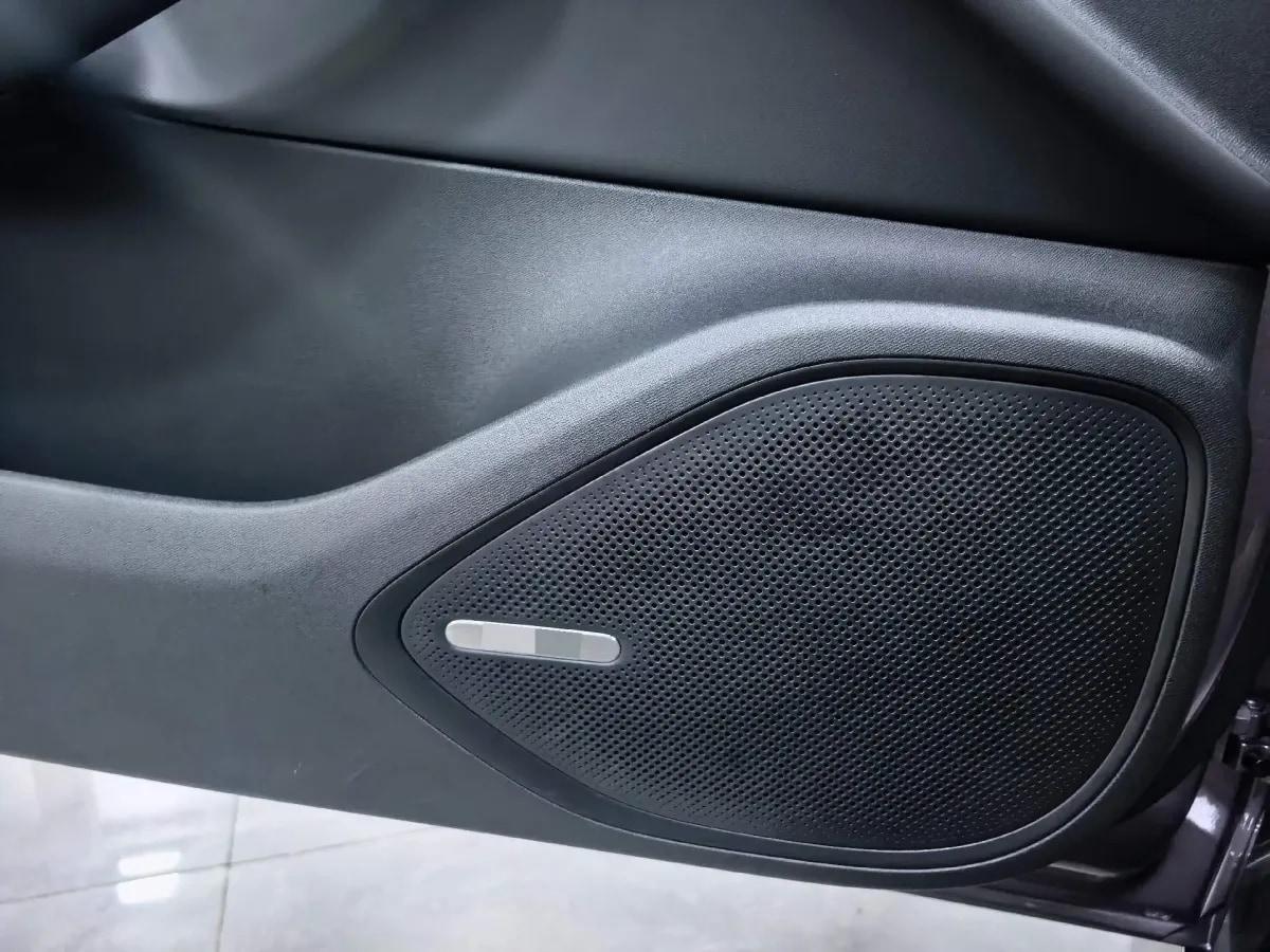 2024 Xiaomi SU7 BEV 73.6KWH 700km image 6