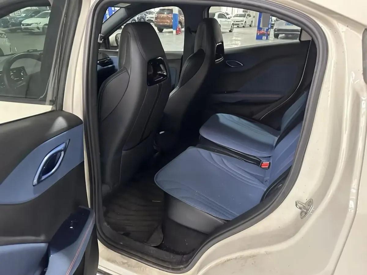 2025 BYD Seagull BEV 30.08KWH 305km image 6
