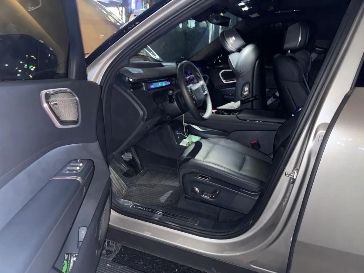 2025 LYNK&CO 900 2.0T 254HP L4 3DHT PHEV 52.38KWH 280km image 6