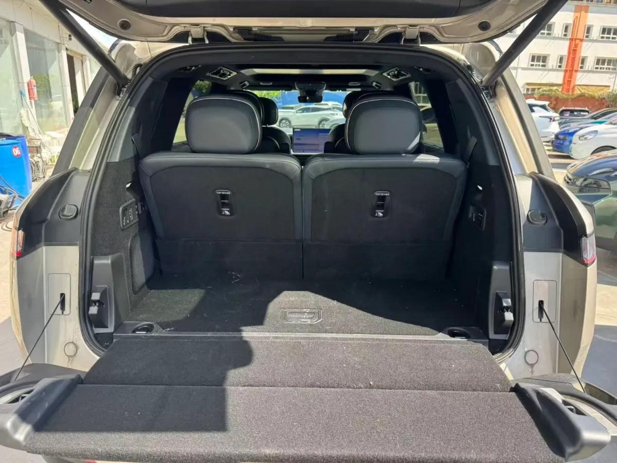 2025 LYNK&CO 900 2.0T 254HP L4 3DHT PHEV 52.38KWH 280km image 6