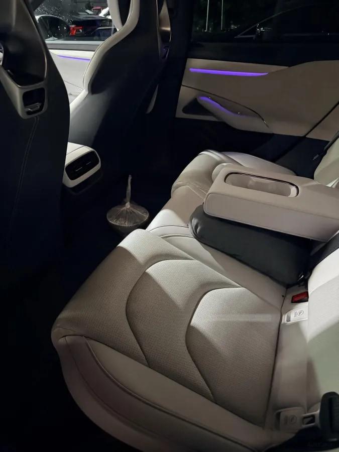 2024 Xiaomi SU7 BEV 73.6KWH image 6
