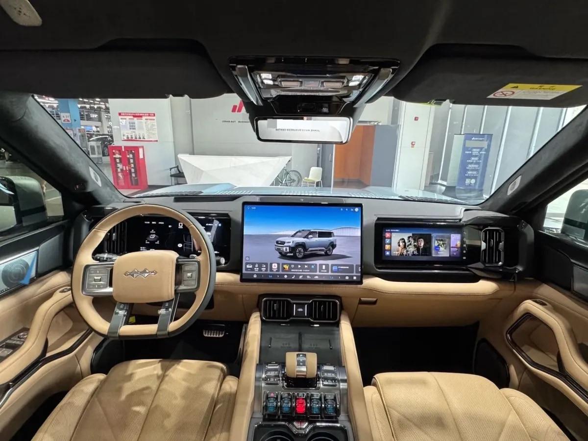 2025 Fang Cheng Bao Bao 8 2.0T 245HP L4 E-CVT PHEV 36.8KWH image 6