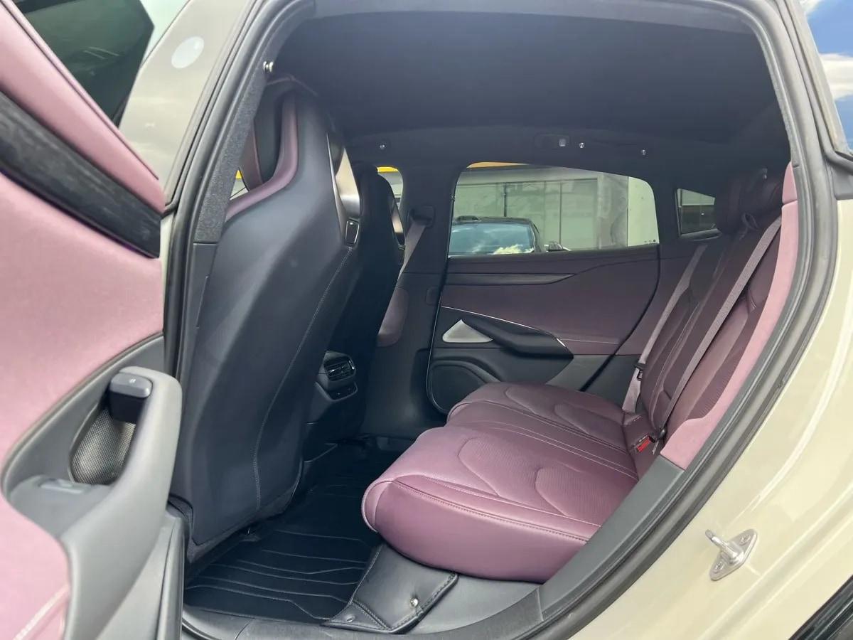 2024 Xiaomi SU7 BEV 94.3KWH 830km image 6
