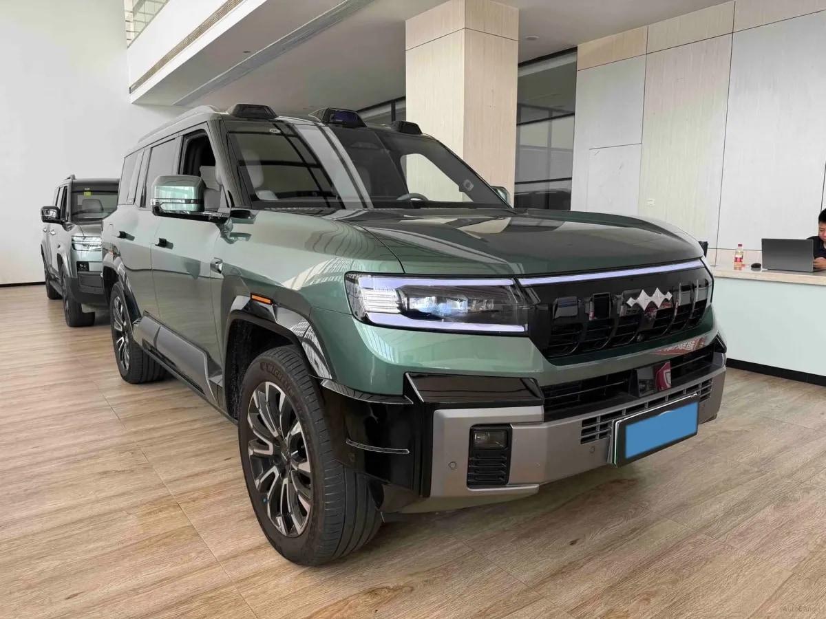 2025 Fang Cheng Bao Bao 8 2.0T 245HP L4 E-CVT PHEV 36.8KWH image 6