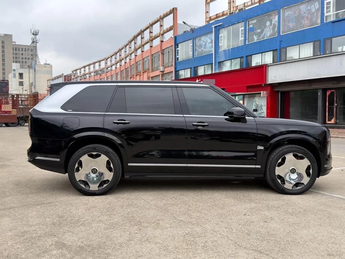 2025 Zeekr 9X 2.0T 279HP L4 1DHT PHEV image 6