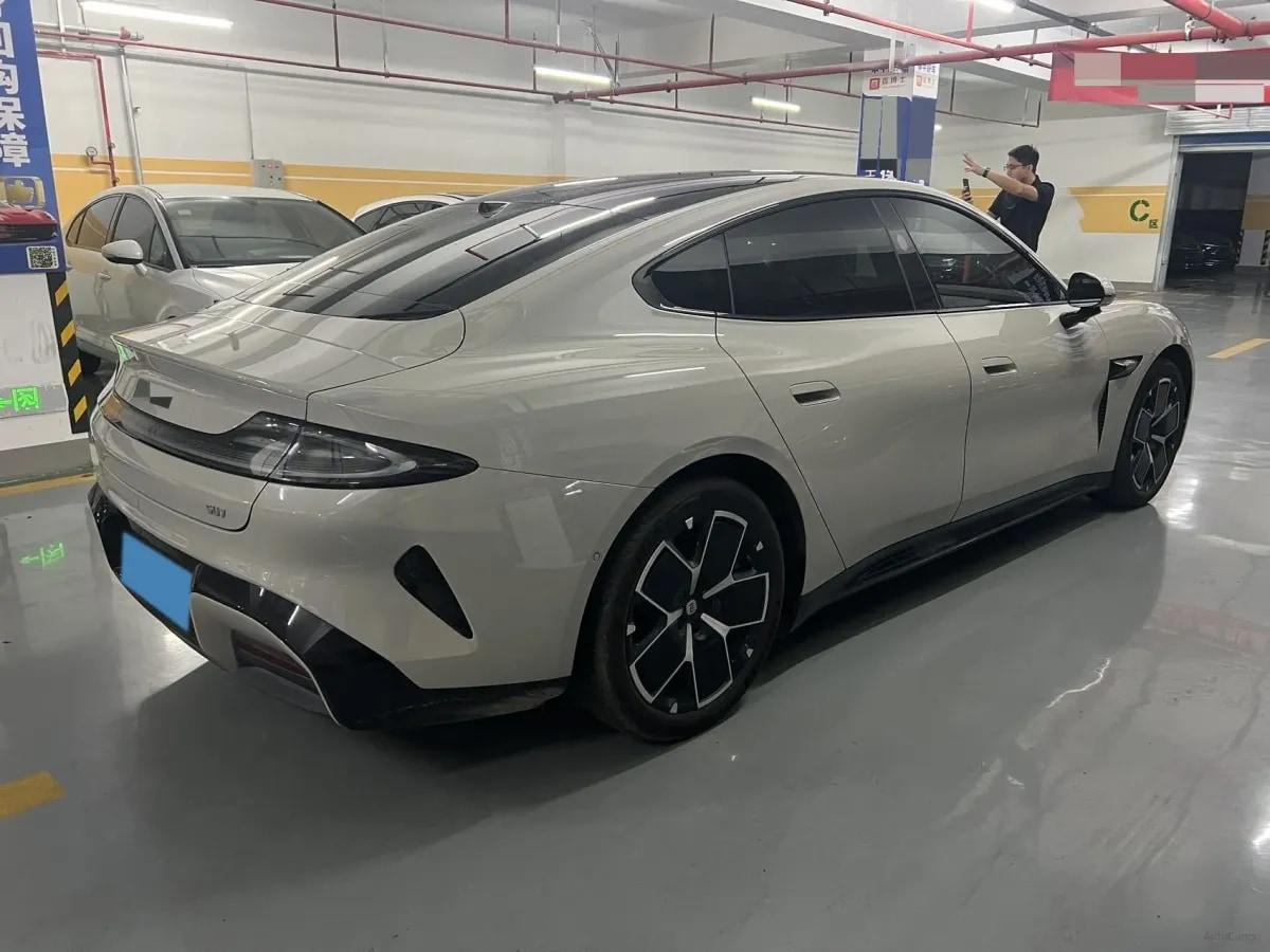2024 Xiaomi SU7 BEV 73.6KWH 700km image 6