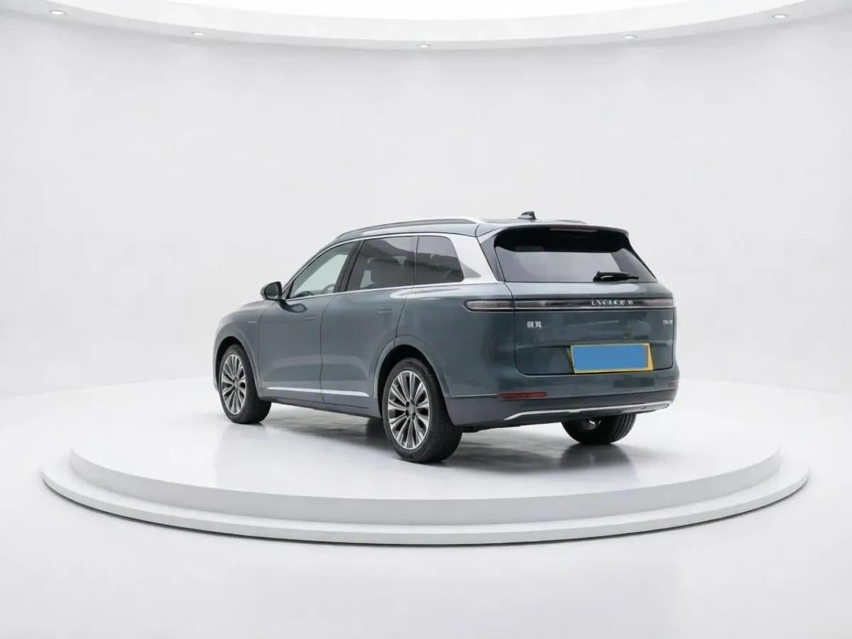 2025 LYNK&CO 900 2.0T 254HP L4 3DHT PHEV 52.38KWH 280km image 6